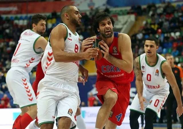 追求保罗，联手詹皇冲冠？湖人操作引爆联盟，字母哥也要加盟？（保罗成目标携手詹皇冲冠？湖人连番操作轰动联盟，字母哥或将加盟？）