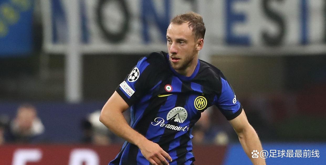 TyC：河床考虑引进阿连德，作为重建计划的一部分（TyC：河床将引进阿连德纳入重建计划）