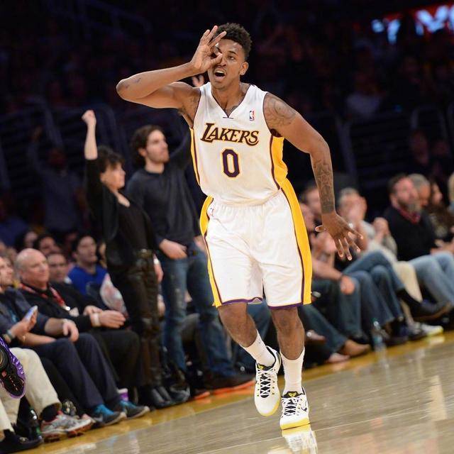 媒体人：王钰栋签欧洲经纪公司有足协的推动，只给了短期授权（媒体人曝足协推动王钰栋签约欧洲经纪公司，仅给予短期授权）