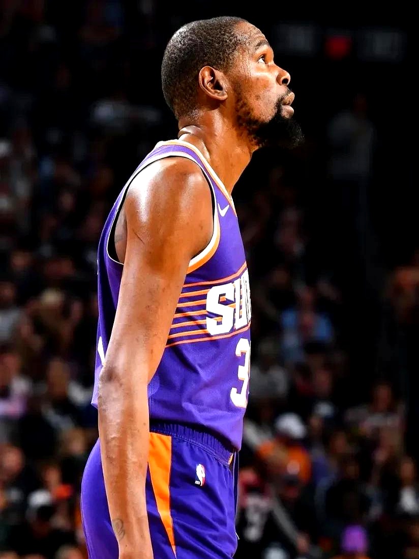 斯洛特：让萨拉赫替补不是容易的决定，但这就是我的选择（斯洛特：安排萨拉赫替补很艰难，但我选择这样做）