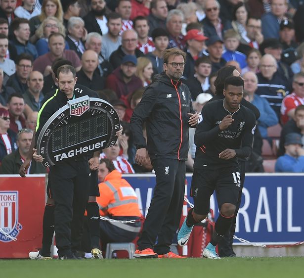 切尔西1比3利兹联，三重原因导致输球，71%控球率难转胜局（切尔西1-3不敌利兹联：三大因素致败，71%控球难改战局）