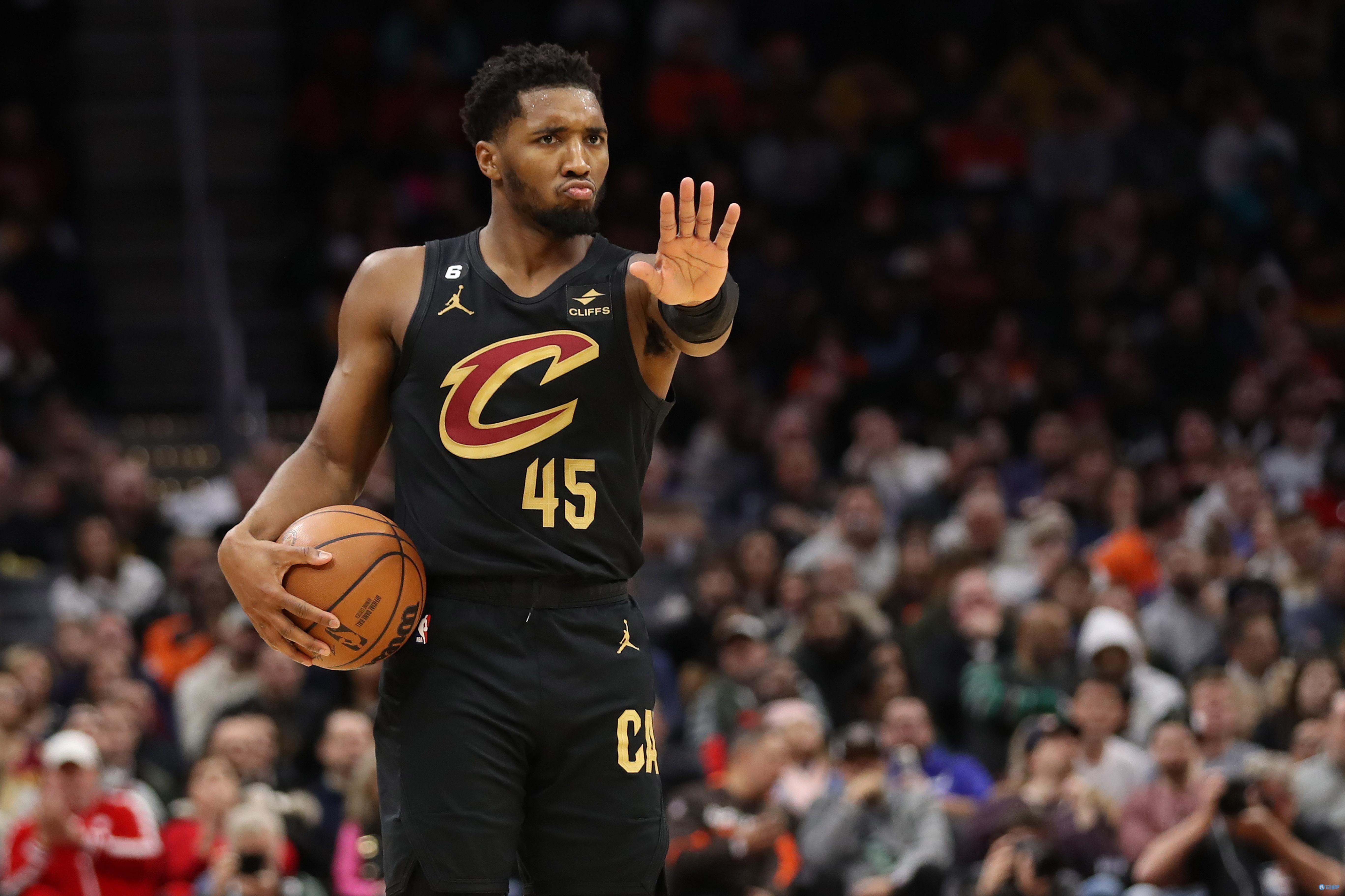 每体：莱比锡希望以超过格瓦转会费的价格出售扬-迪奥曼德（每体：莱比锡计划以高于格瓦转会费的价格挂牌扬-迪奥曼德）